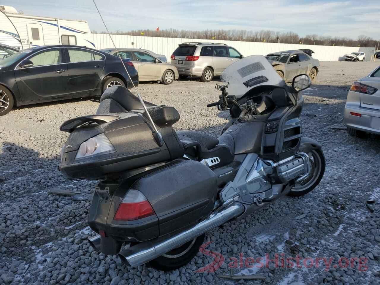 1HFSC47L9AA902901 2010 HONDA GL CYCLE