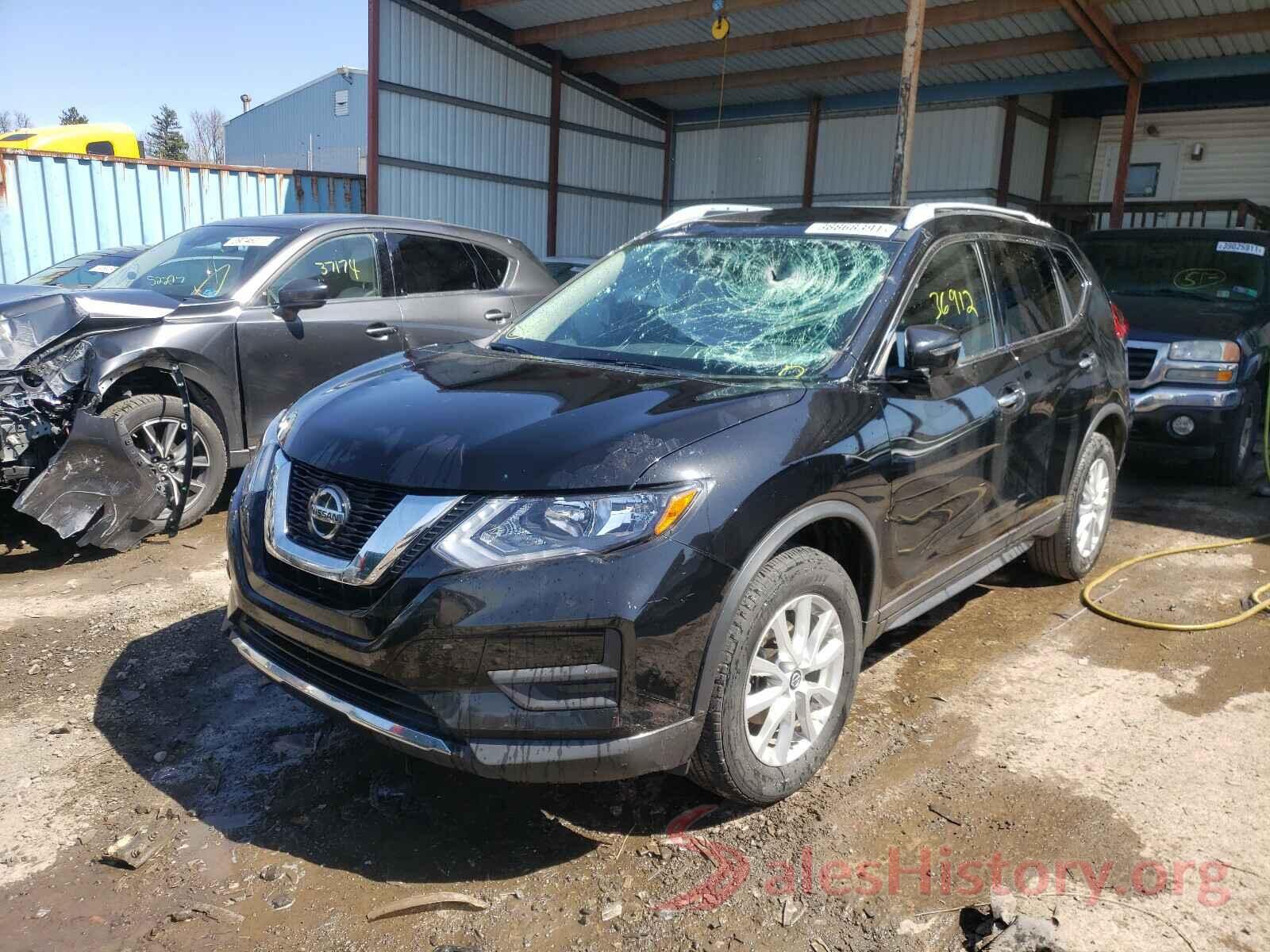 KNMAT2MV2JP592264 2018 NISSAN ROGUE