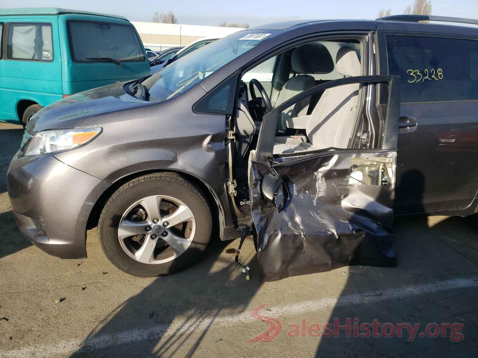 5TDKK3DC6GS713016 2016 TOYOTA SIENNA