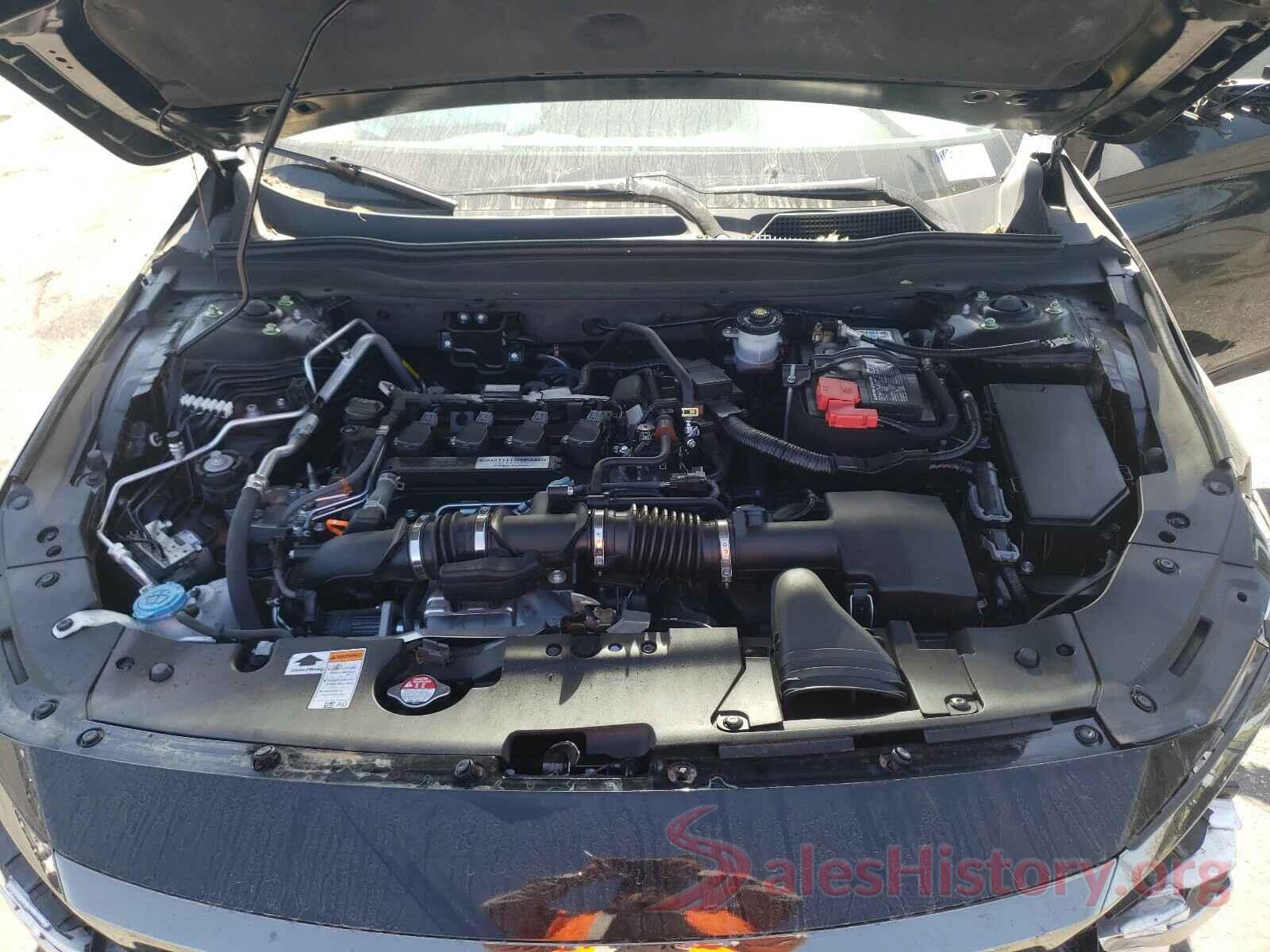 1HGCV1F31JA267926 2018 HONDA ACCORD