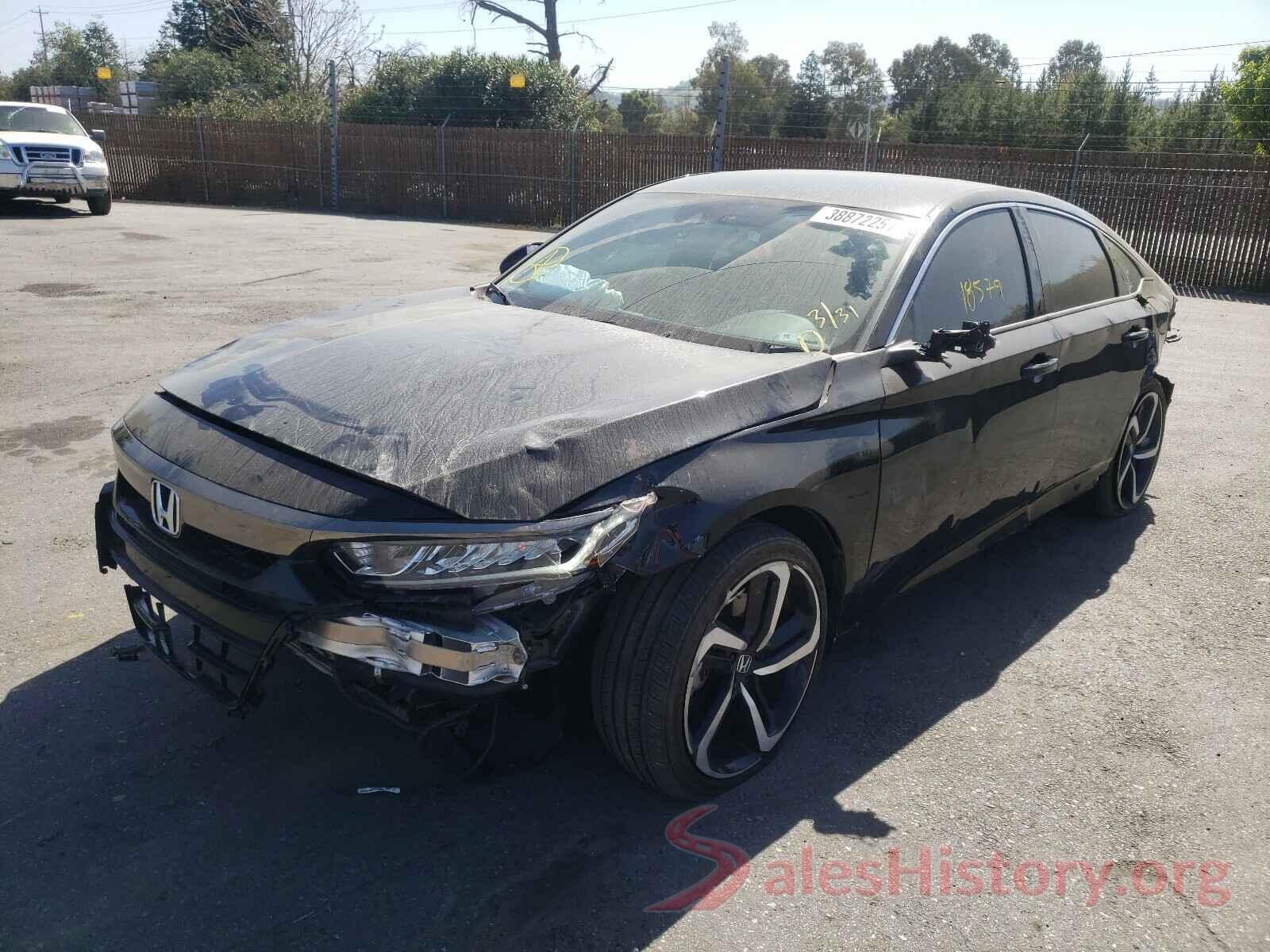 1HGCV1F31JA267926 2018 HONDA ACCORD