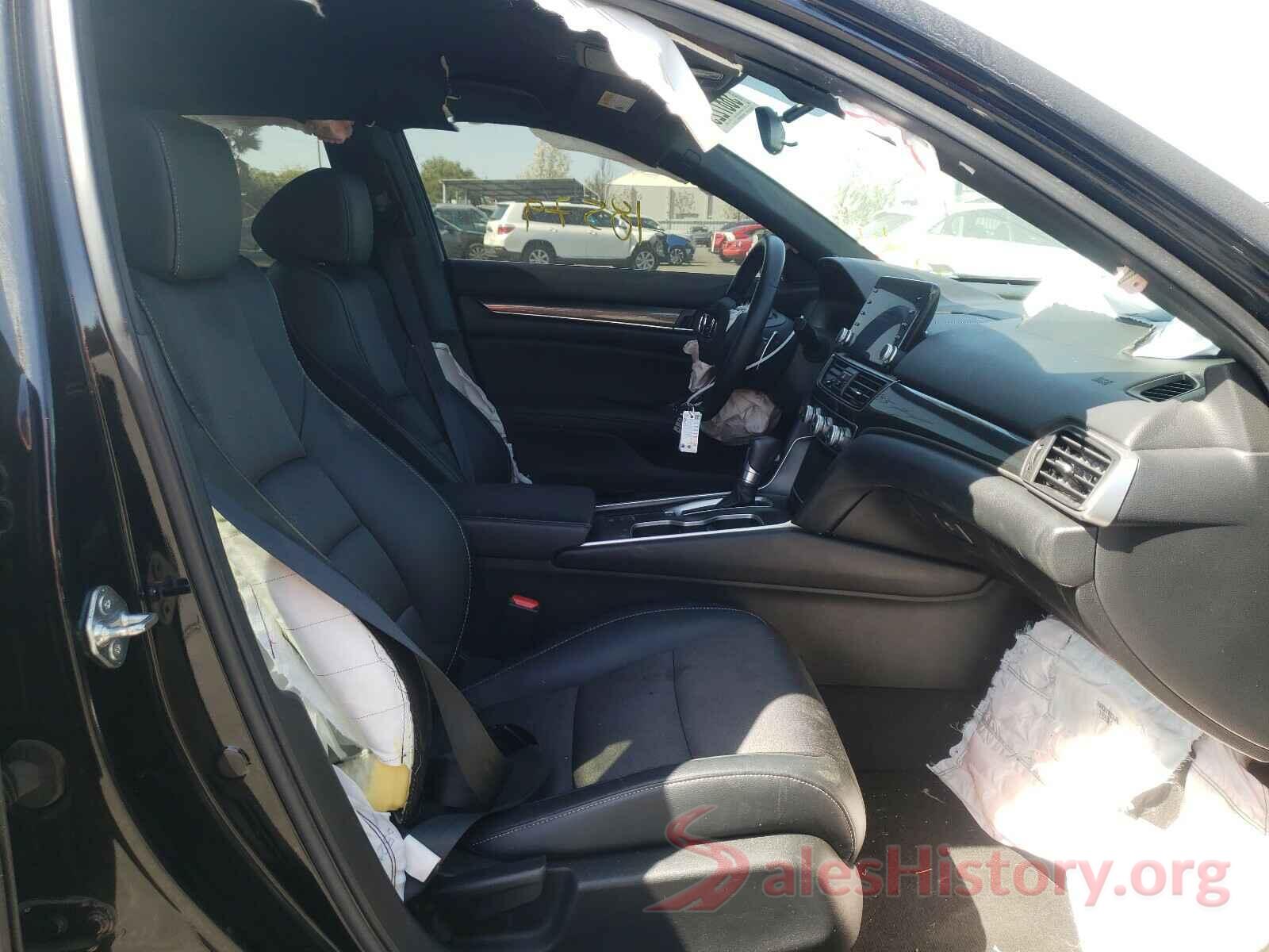 1HGCV1F31JA267926 2018 HONDA ACCORD