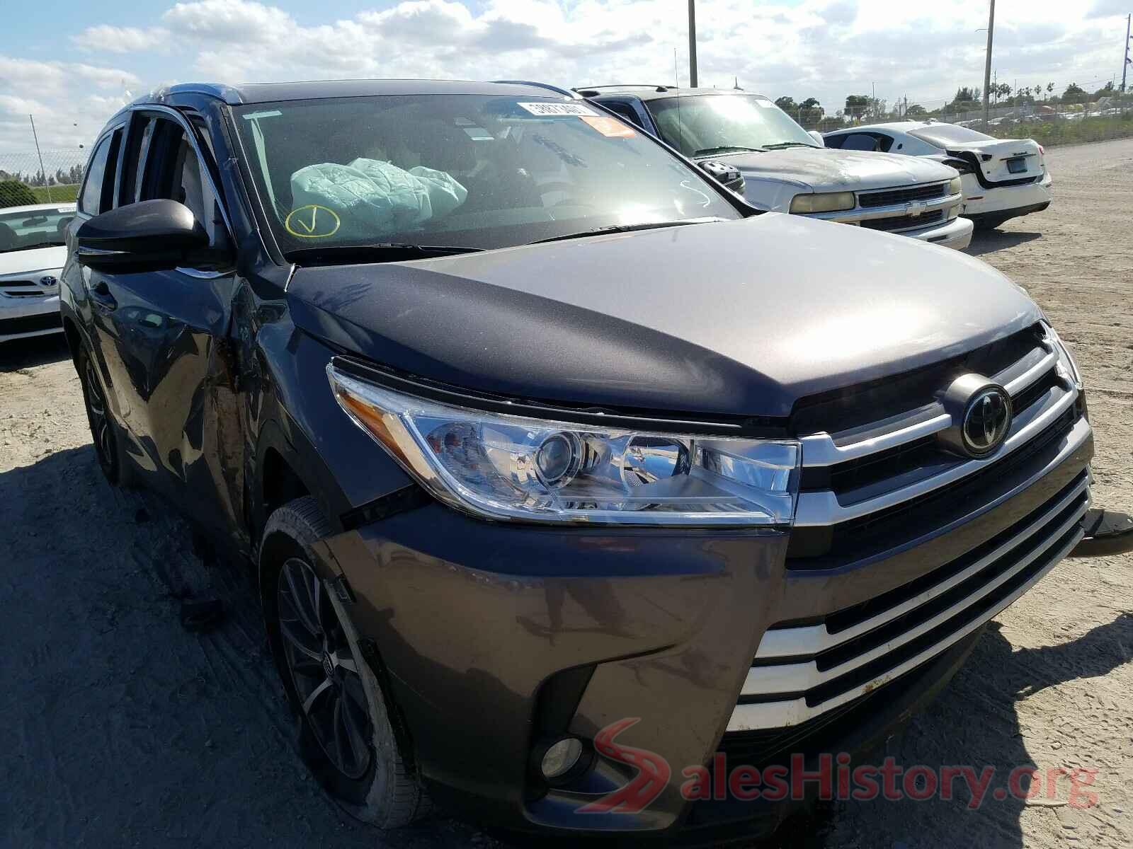 5TDKZRFH0KS334786 2019 TOYOTA HIGHLANDER