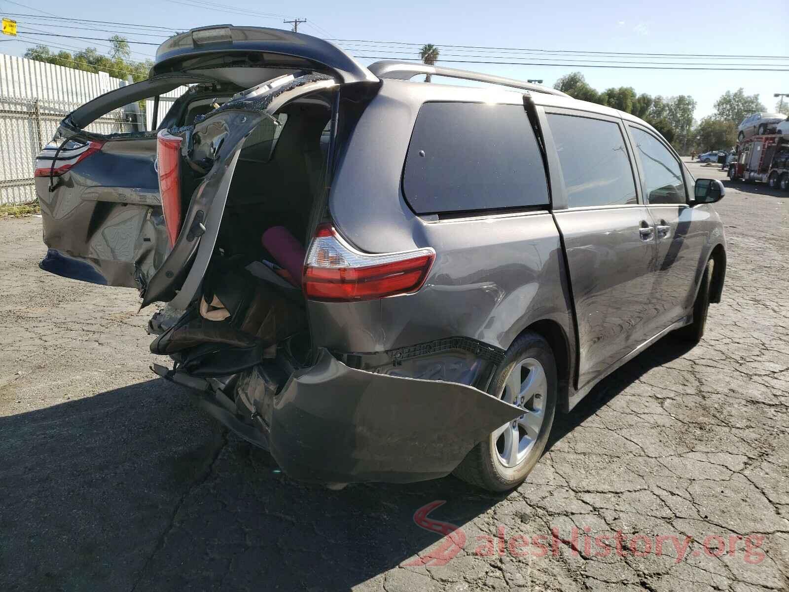 5TDKZ3DC3JS902581 2018 TOYOTA SIENNA