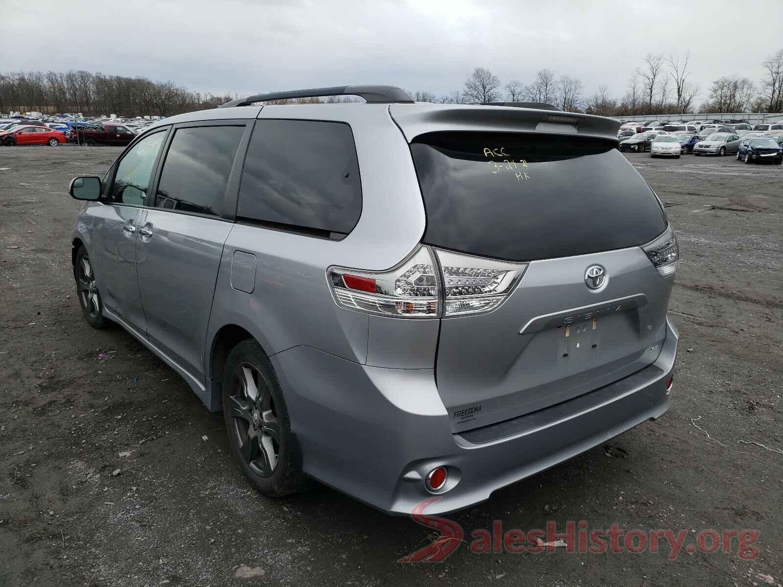 5TDXZ3DC0HS771058 2017 TOYOTA SIENNA