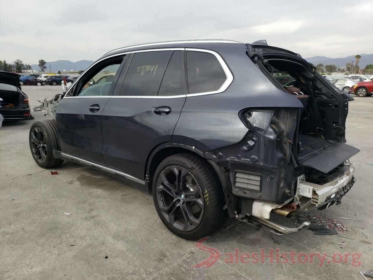 5UXCR6C58KLL27081 2019 BMW X5