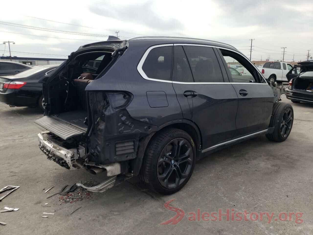 5UXCR6C58KLL27081 2019 BMW X5