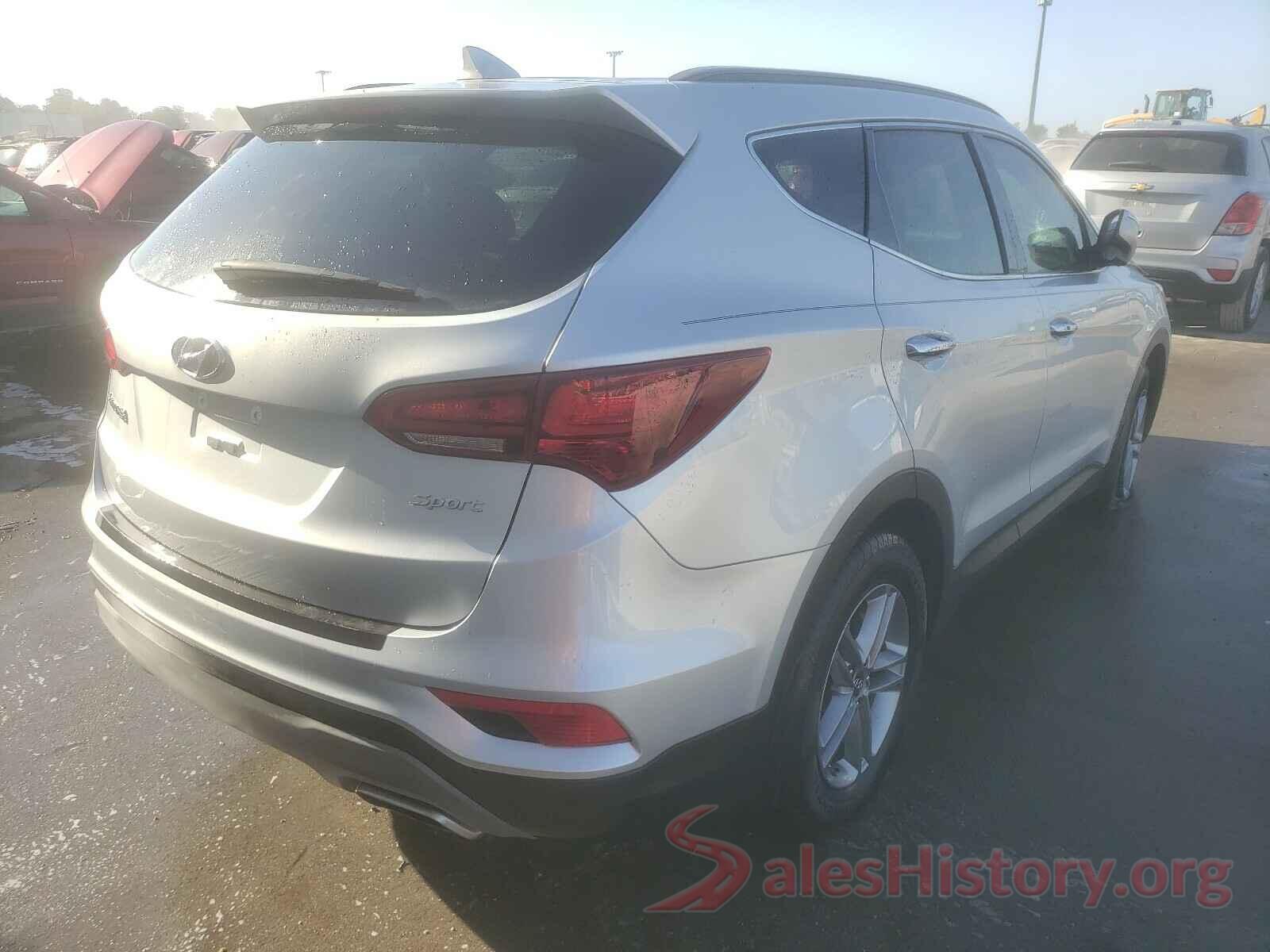 5XYZU3LB4JG561257 2018 HYUNDAI SANTA FE