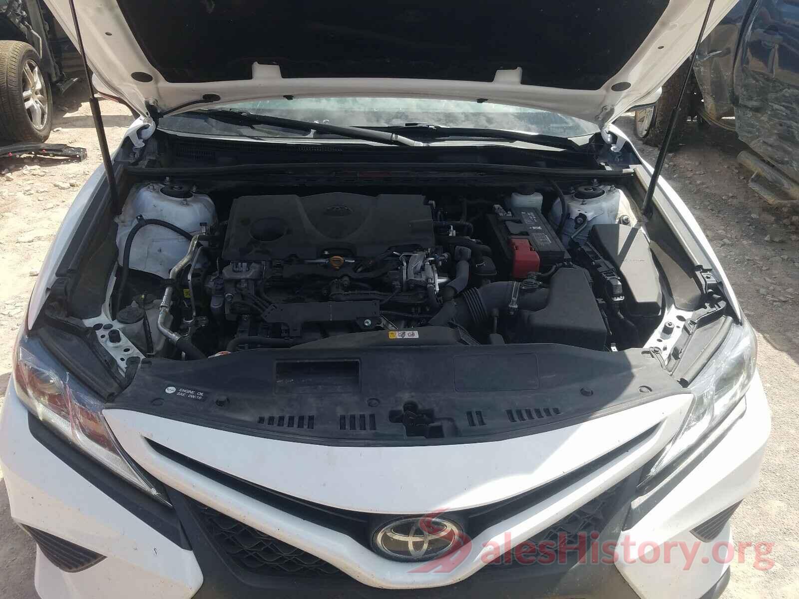 4T1B11HK7JU026439 2018 TOYOTA CAMRY