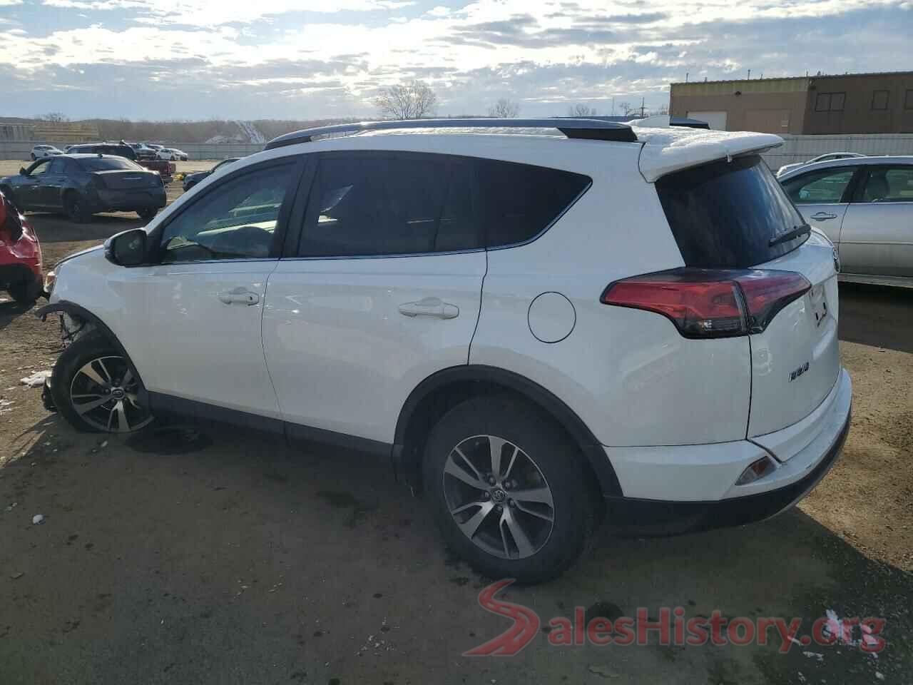 JTMRFREV7HJ715653 2017 TOYOTA RAV4