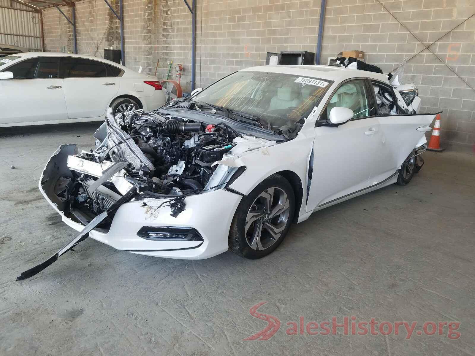 1HGCV1F52JA066070 2018 HONDA ACCORD