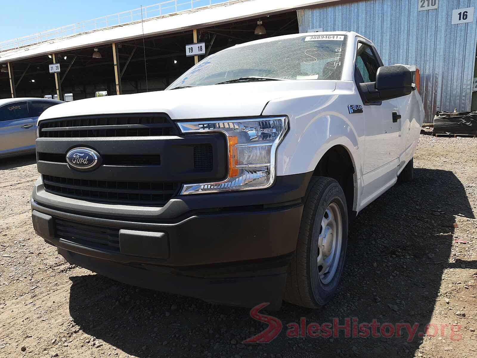 1FTMF1CB2JKE31318 2018 FORD F150