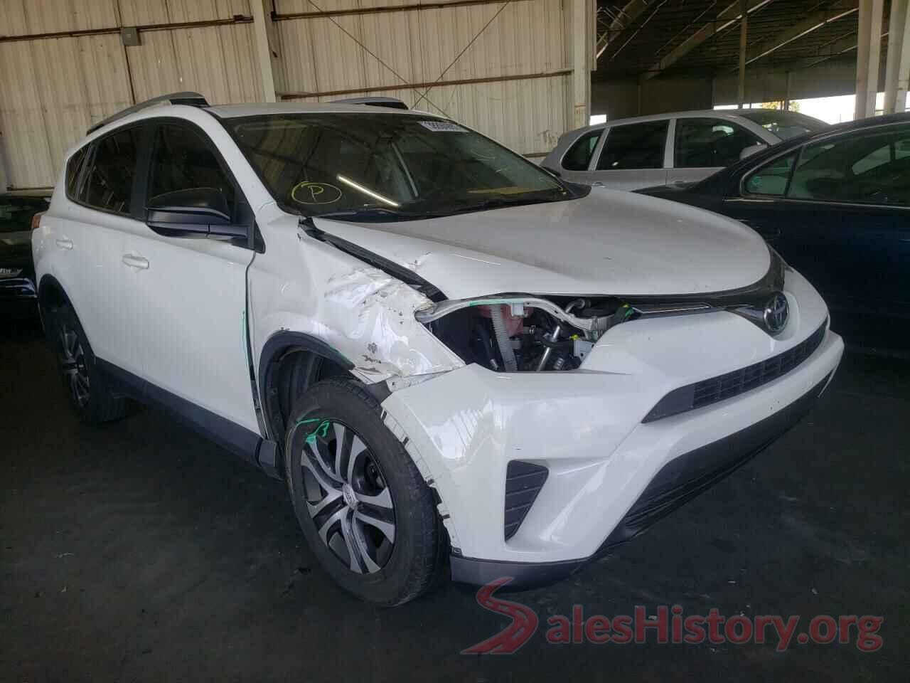 JTMZFREV7HJ120432 2017 TOYOTA RAV4