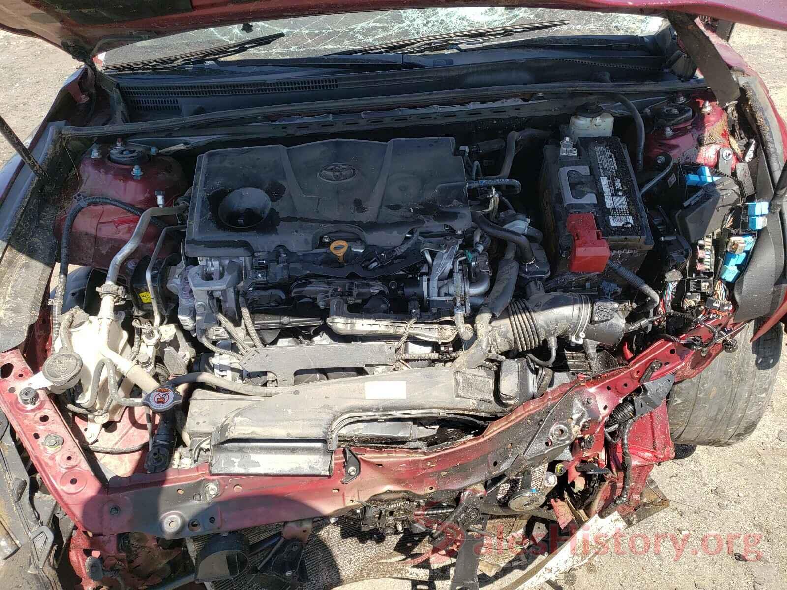 4T1B11HK1JU627331 2018 TOYOTA CAMRY