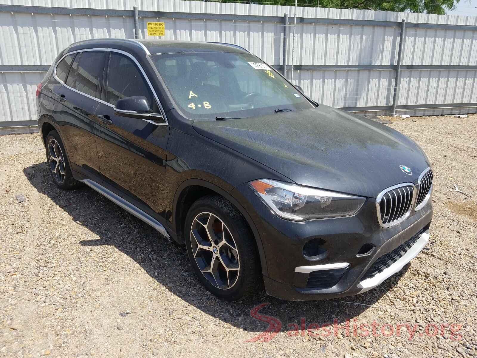 WBXHT3C36J5L32923 2018 BMW X1