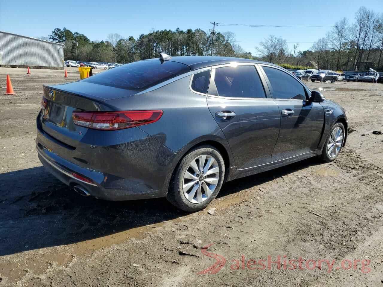 5XXGT4L32JG240704 2018 KIA OPTIMA