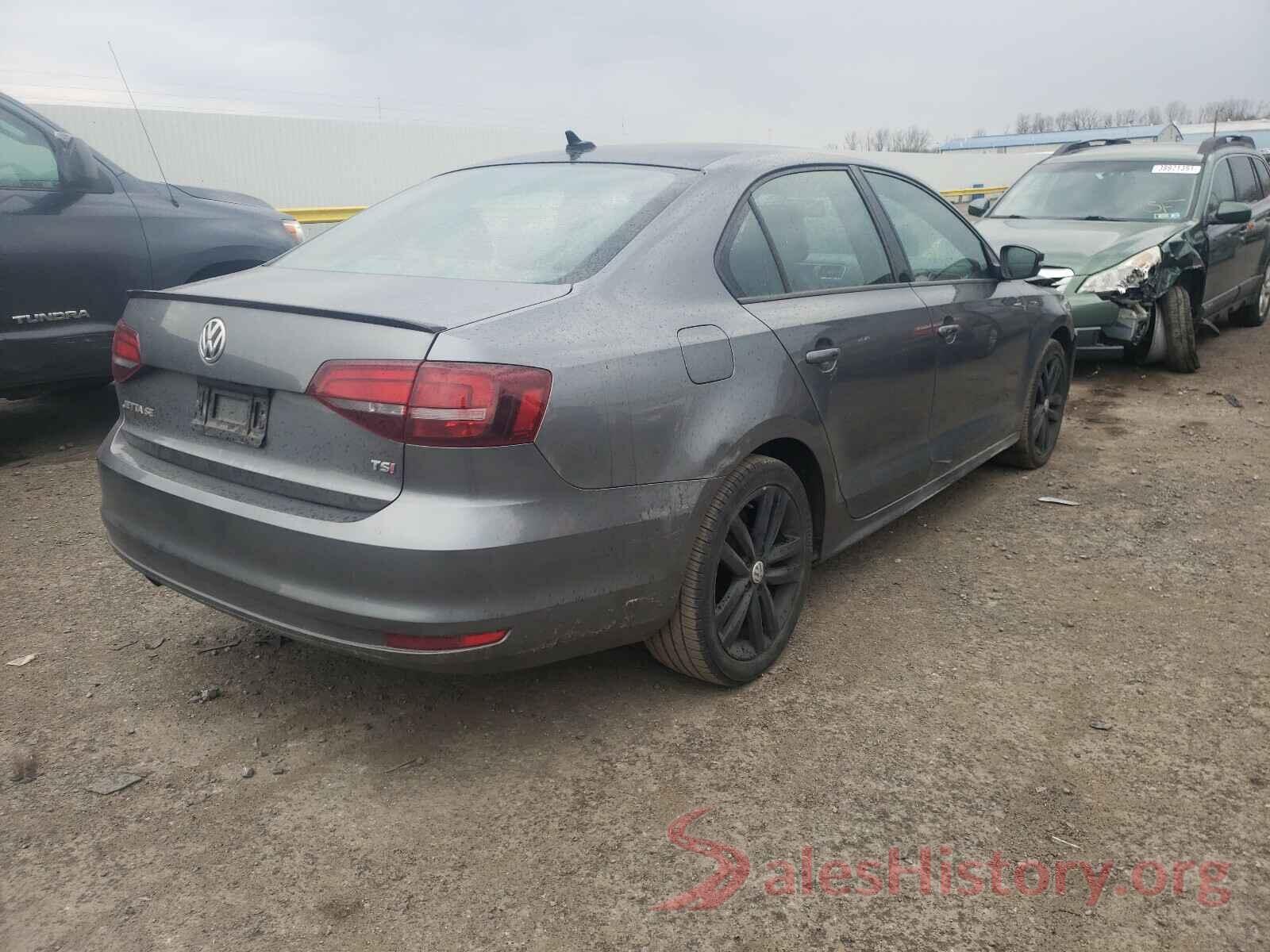 3VWD17AJ2JM225840 2018 VOLKSWAGEN JETTA