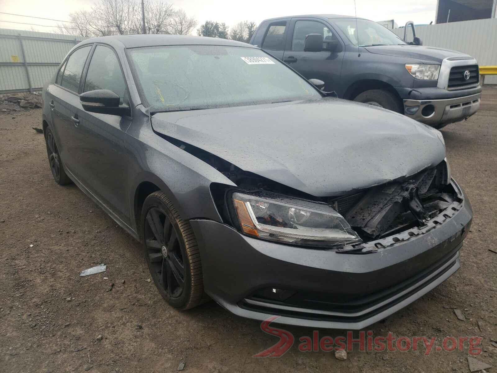 3VWD17AJ2JM225840 2018 VOLKSWAGEN JETTA