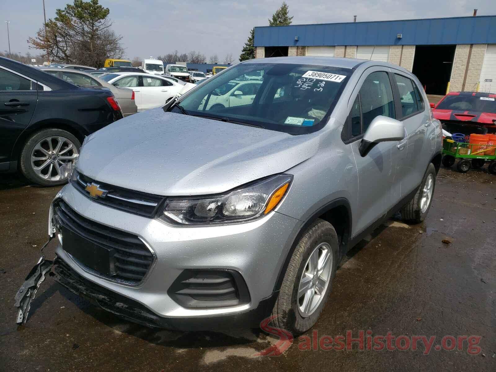 KL7CJNSB2JB574415 2018 CHEVROLET TRAX