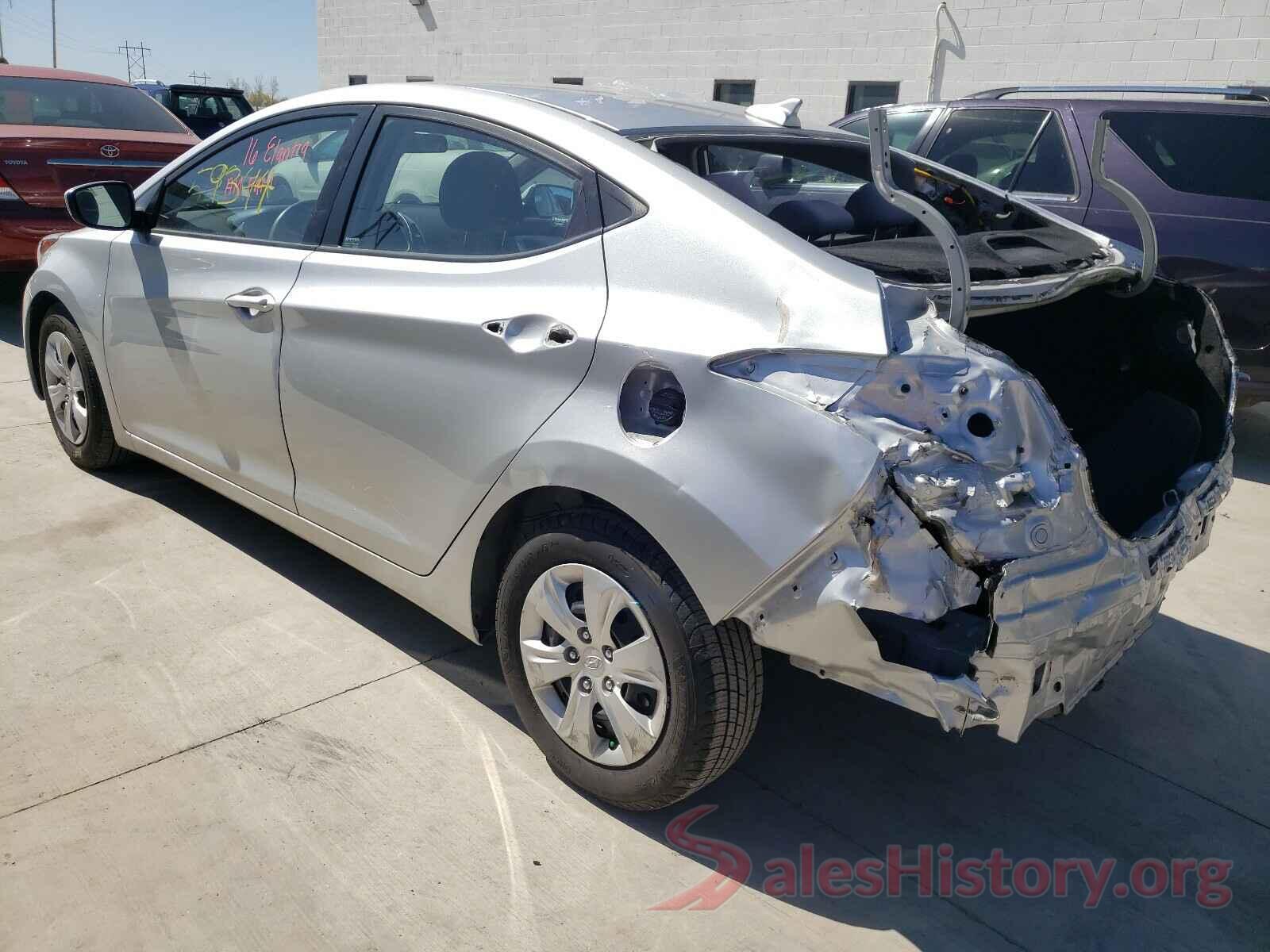 5NPDH4AEXGH687643 2016 HYUNDAI ELANTRA