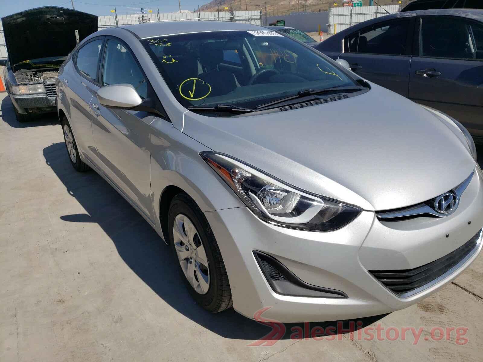 5NPDH4AEXGH687643 2016 HYUNDAI ELANTRA