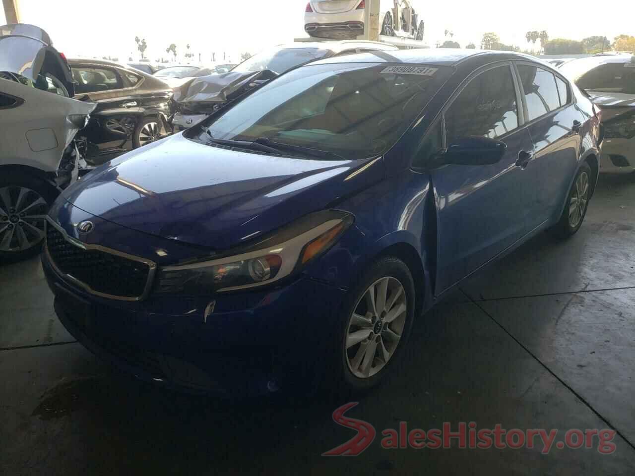 3KPFL4A7XHE051884 2017 KIA FORTE