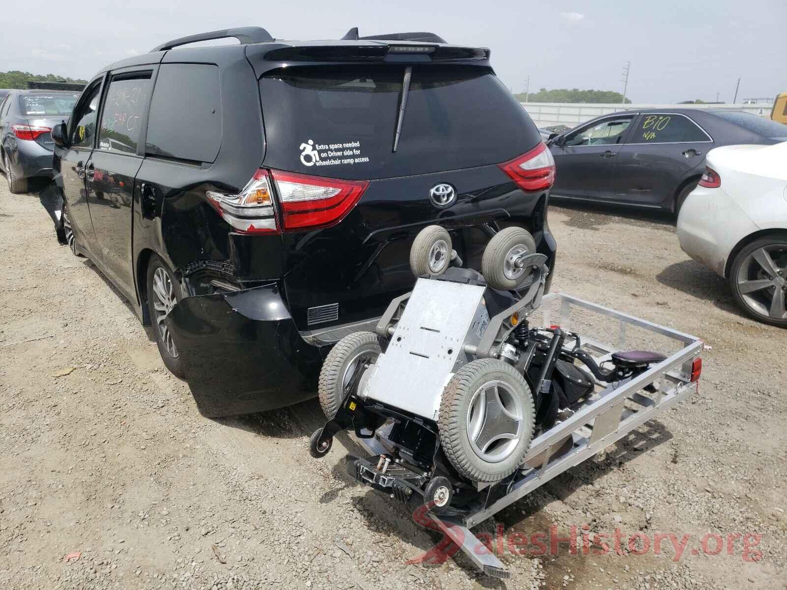 5TDYZ3DC0KS994860 2019 TOYOTA SIENNA