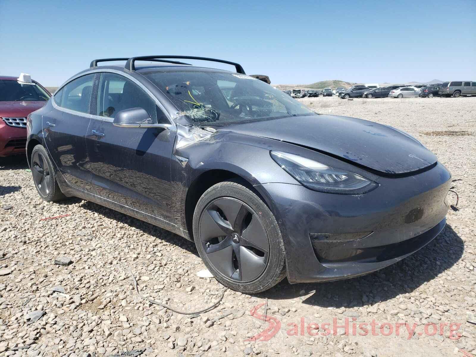 5YJ3E1EA7JF028192 2018 TESLA MODEL 3