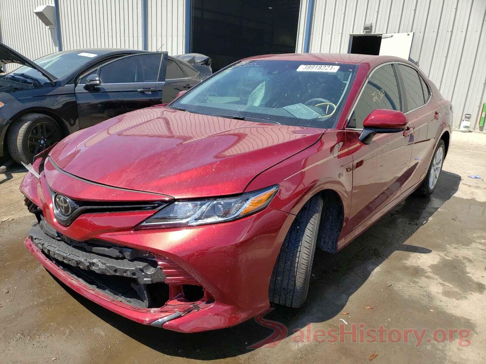 4T1B11HK4JU592848 2018 TOYOTA CAMRY