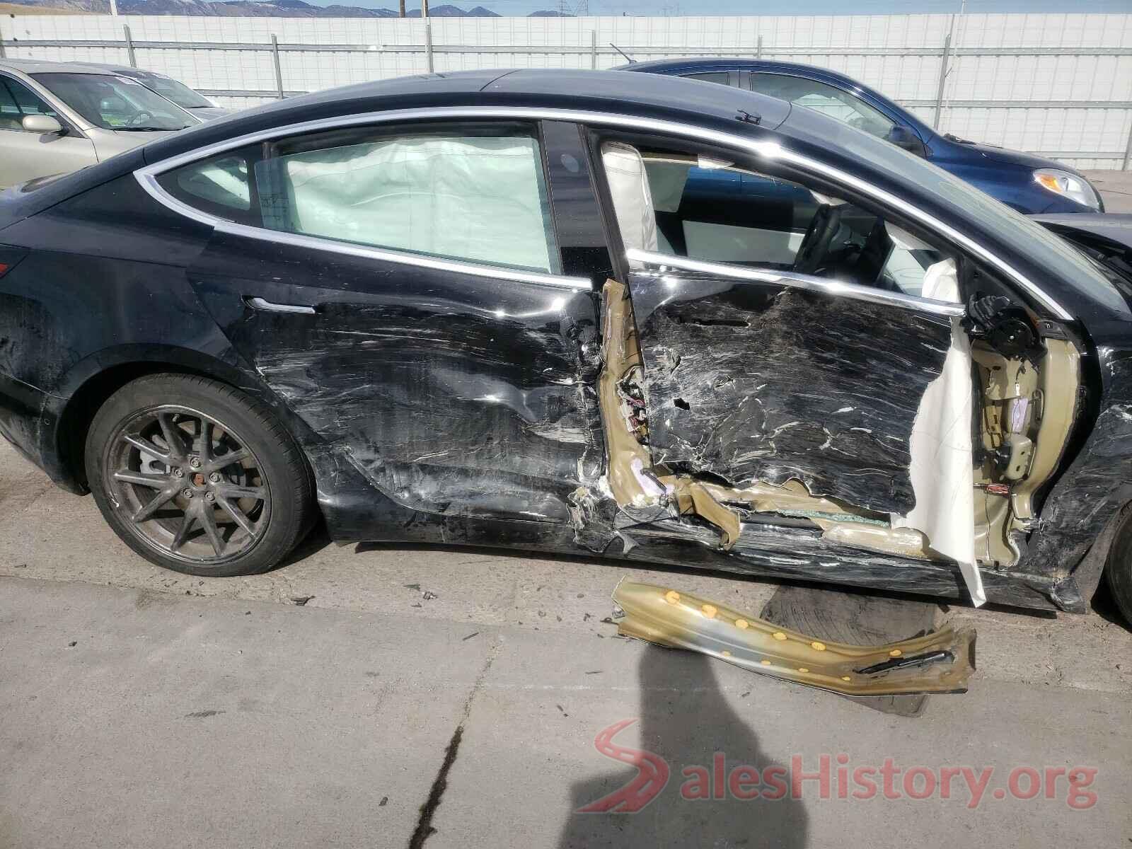 5YJ3E1EB0KF437788 2019 TESLA MODEL 3