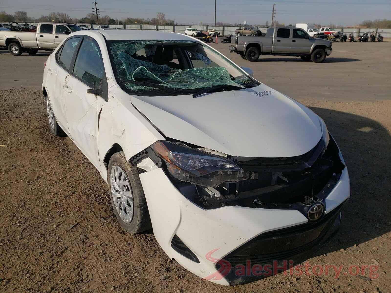 5YFBURHE7HP707146 2017 TOYOTA COROLLA