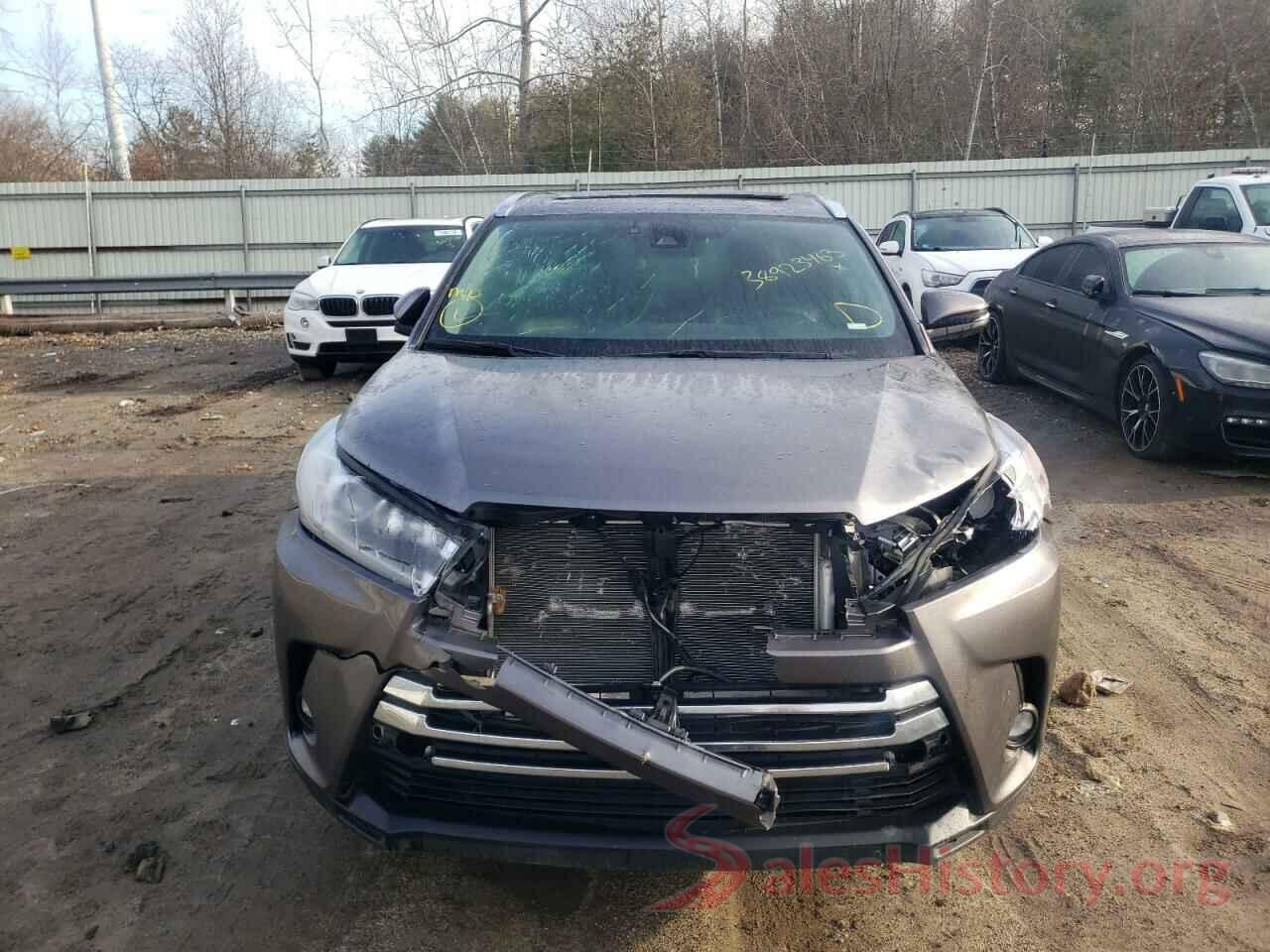 5TDDZRFH9KS995774 2019 TOYOTA HIGHLANDER