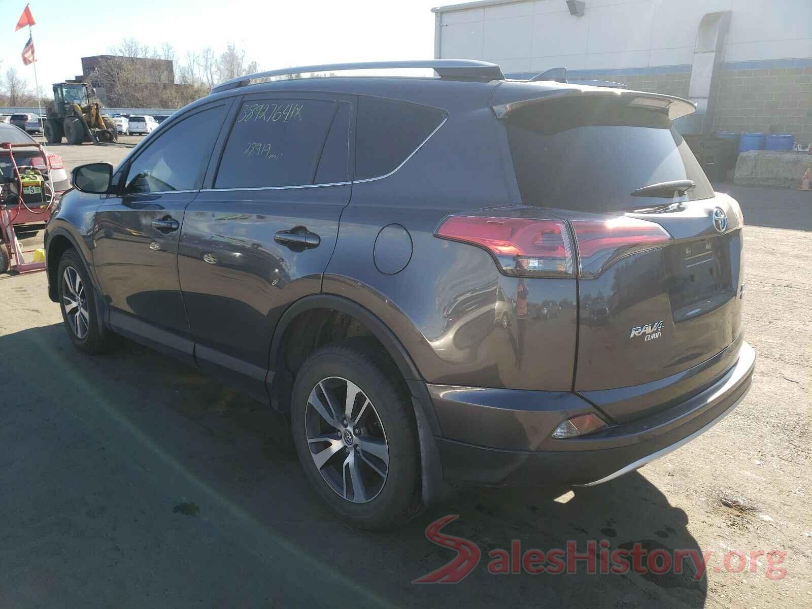 JTMRFREV7JJ725685 2018 TOYOTA RAV4