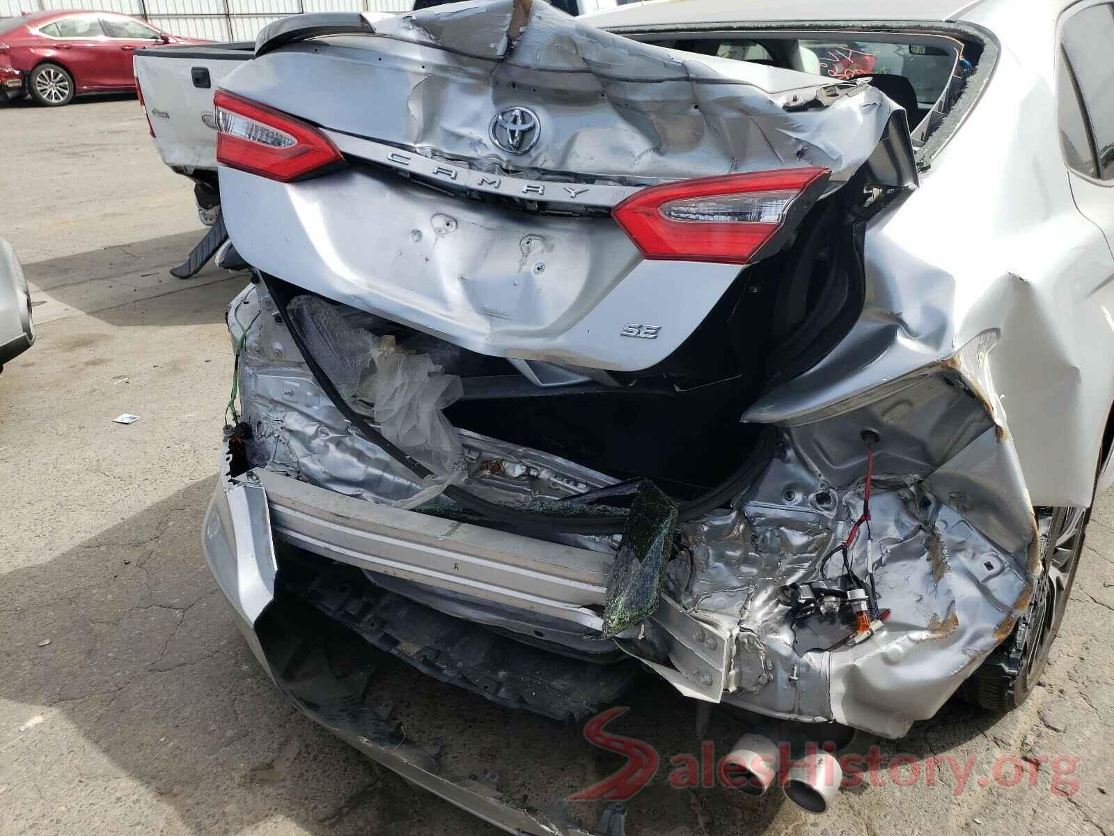 JTNB11HK9J3019269 2018 TOYOTA CAMRY