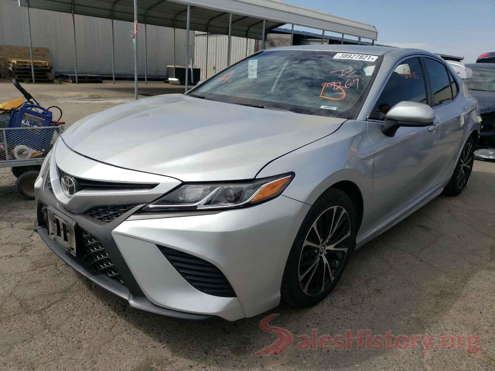 JTNB11HK9J3019269 2018 TOYOTA CAMRY