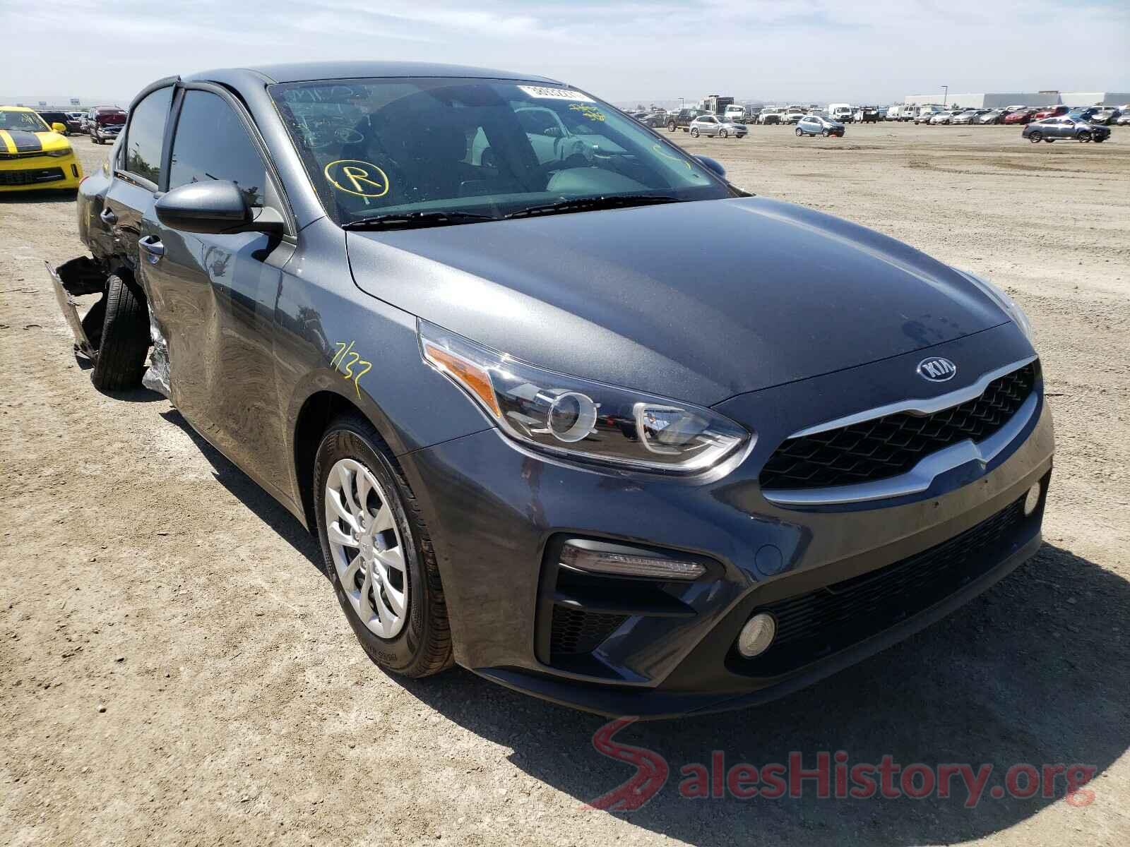 3KPF24AD8ME289977 2021 KIA FORTE