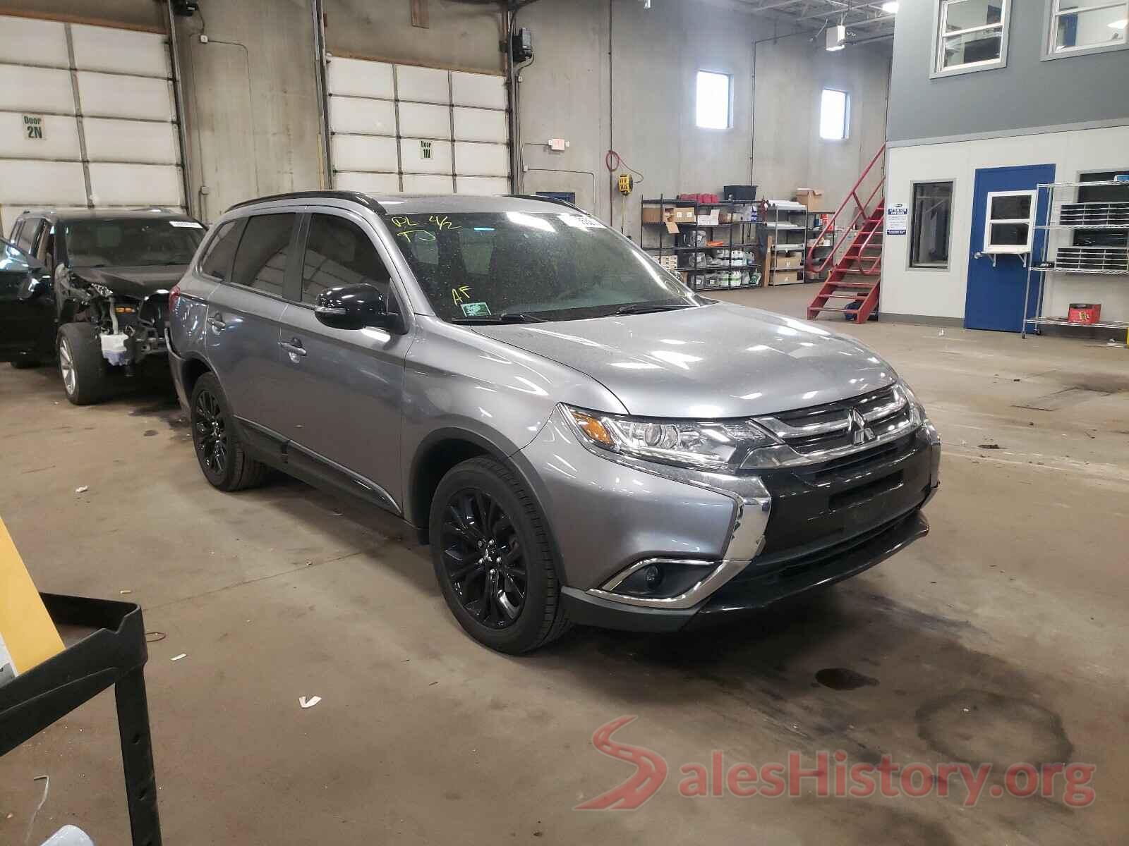 JA4AZ3A39JZ031887 2018 MITSUBISHI OUTLANDER