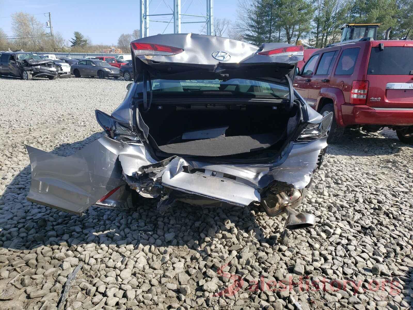 5NPE24AFXJH716600 2018 HYUNDAI SONATA