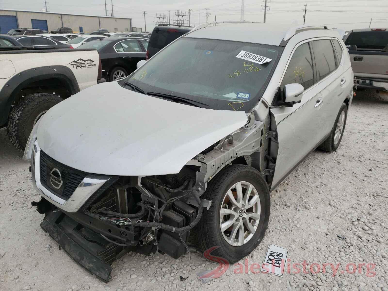 KNMAT2MT6HP584452 2017 NISSAN ROGUE