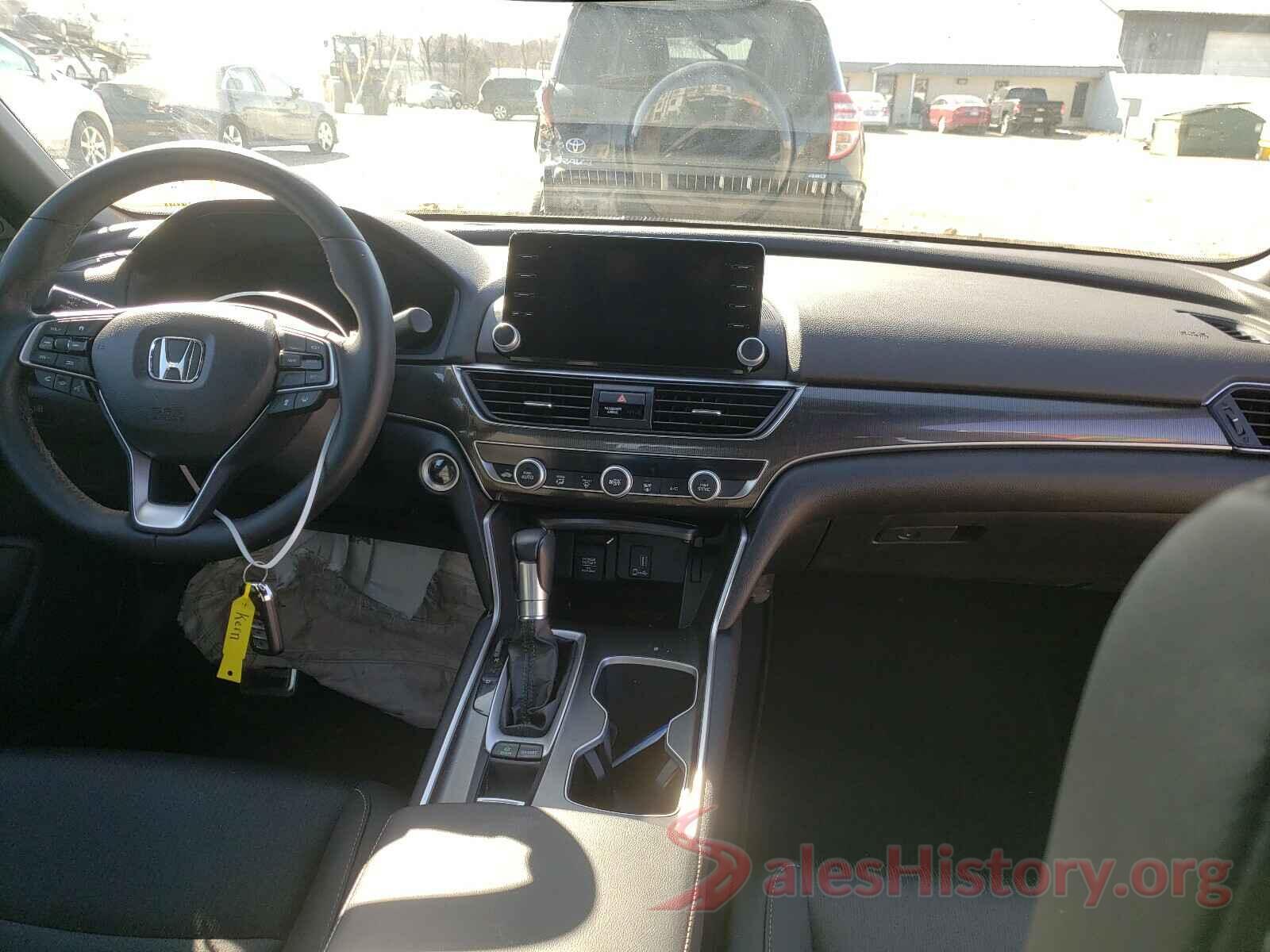 1HGCV1F35KA130960 2019 HONDA ACCORD