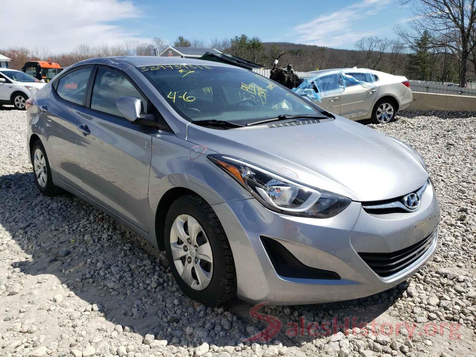 5NPDH4AE9GH677380 2016 HYUNDAI ELANTRA