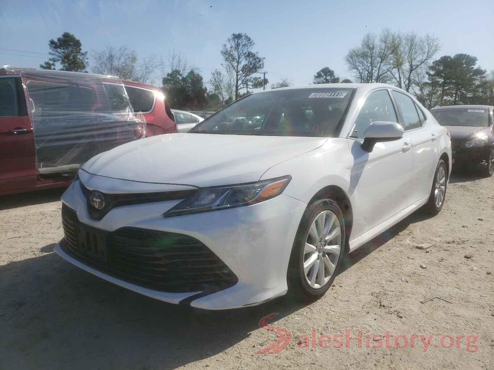 4T1B11HK2KU770581 2019 TOYOTA CAMRY