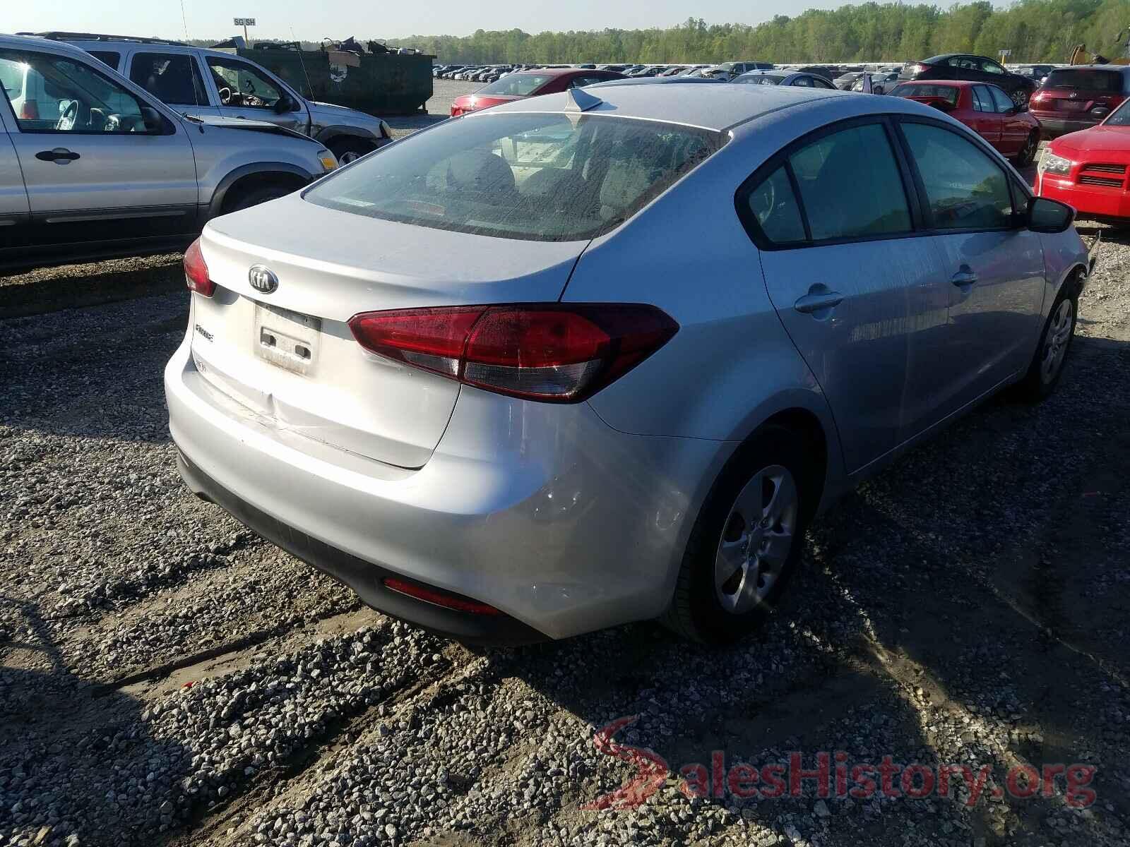 3KPFK4A70HE095475 2017 KIA FORTE