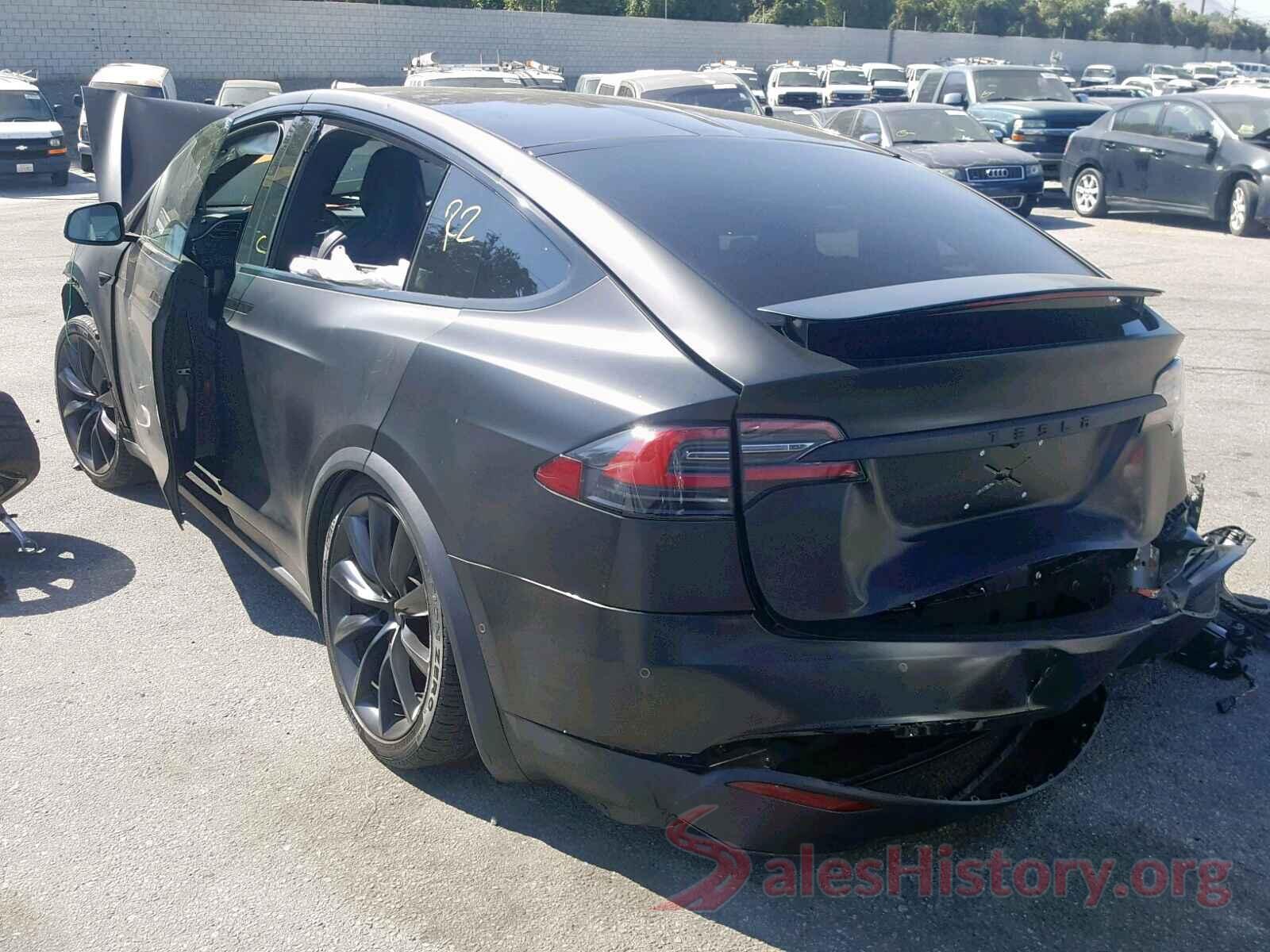 5YJXCBE46JF093784 2018 TESLA MODEL X