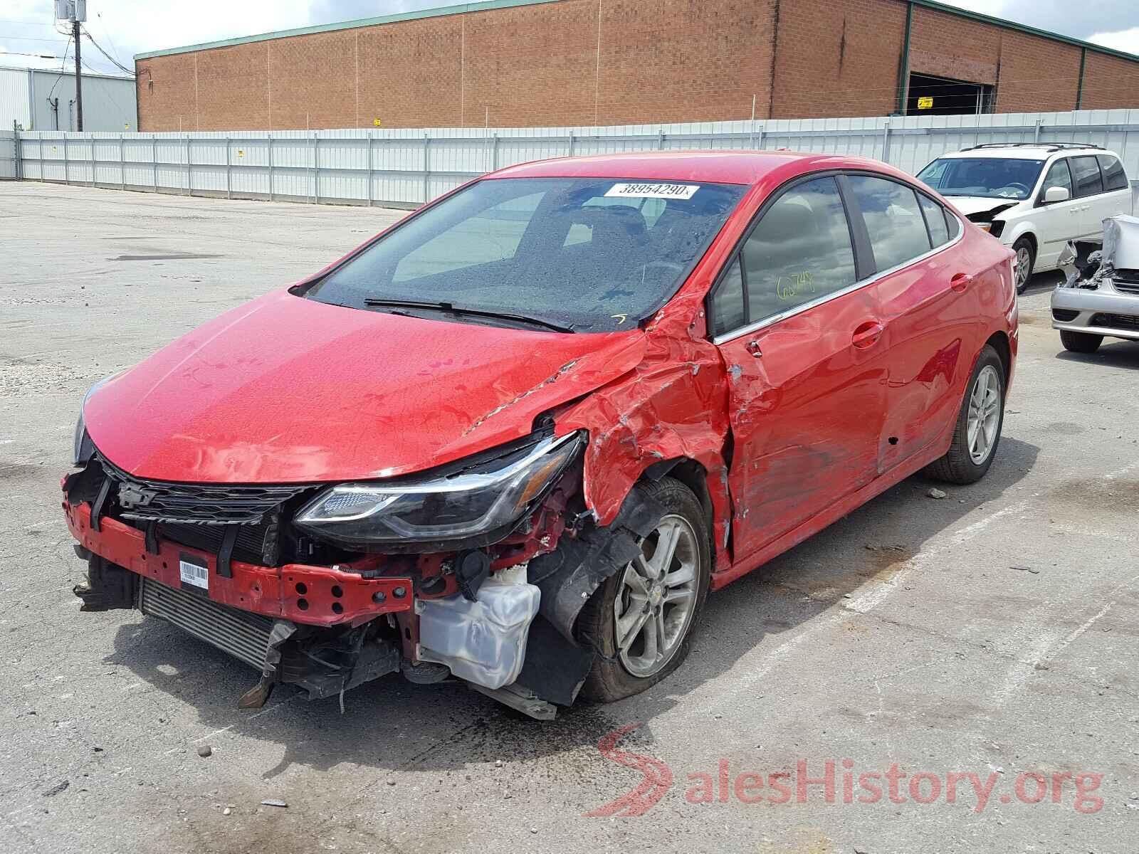 1G1BE5SM2J7229613 2018 CHEVROLET CRUZE