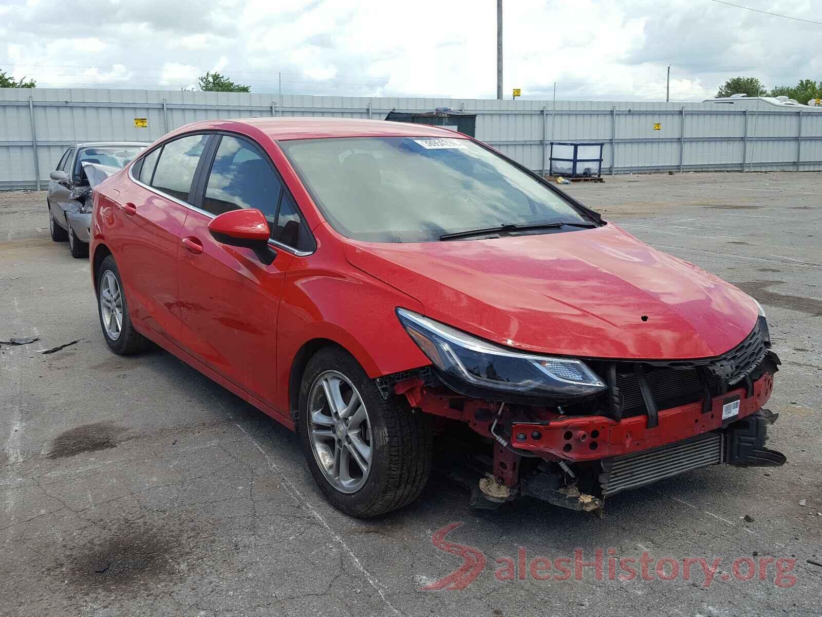 1G1BE5SM2J7229613 2018 CHEVROLET CRUZE