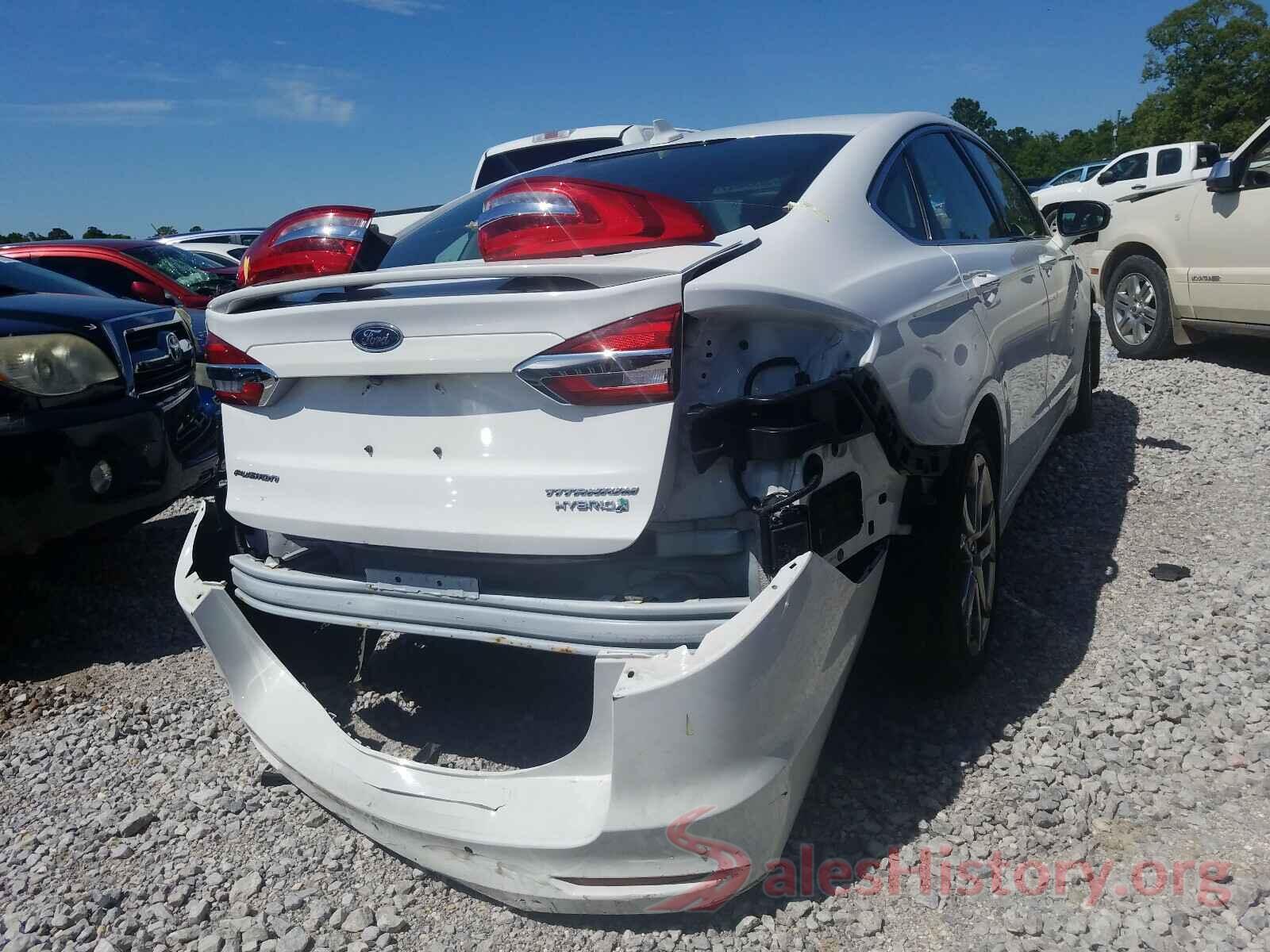 3FA6P0RU3KR105586 2019 FORD FUSION