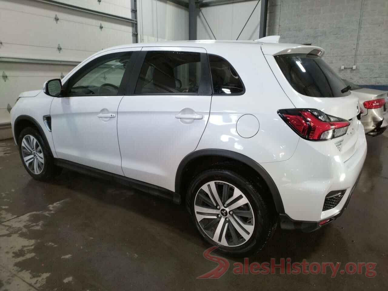 JA4ARUAU8MU005975 2021 MITSUBISHI OUTLANDER