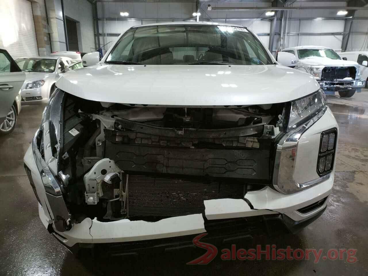 JA4ARUAU8MU005975 2021 MITSUBISHI OUTLANDER