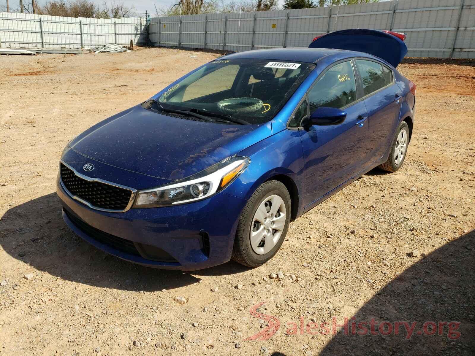 3KPFK4A71JE260004 2018 KIA FORTE